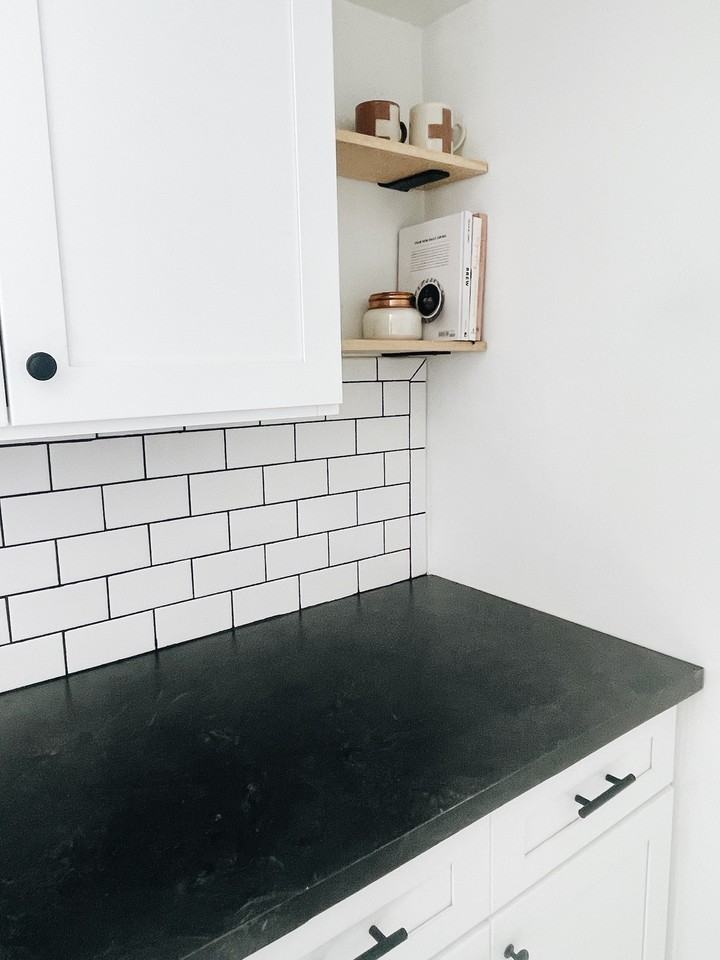 533 Howard Ave - Photo 6 of 16