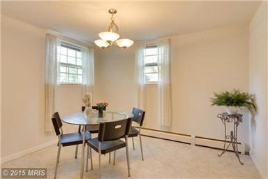 14656 Cloverdale Rd - Photo 3 of 29