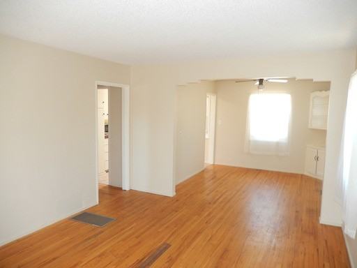 4541 Toledo Dr - Photo 2 of 7