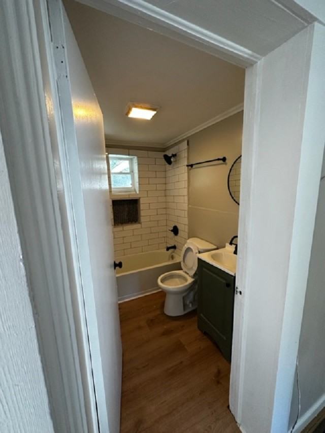 8 Hollywood St - Photo 4 of 7