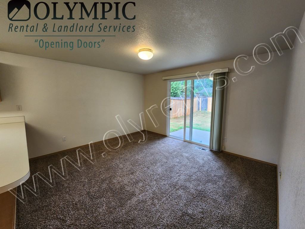 2822 Muriel Ct Se - Photo 6 of 18