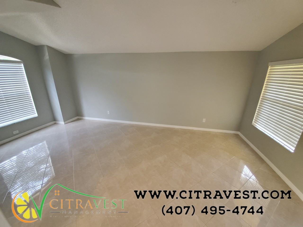 227 Somerset Dr - Photo 2 of 14