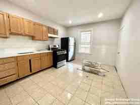 22 Humphreys St #1 - Photo 1 of 1