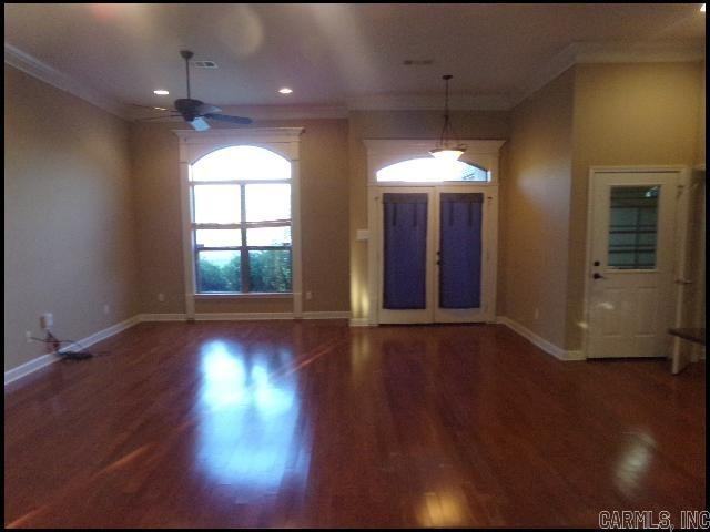 2025 Glenn Arbor Ct - Photo 3 of 24