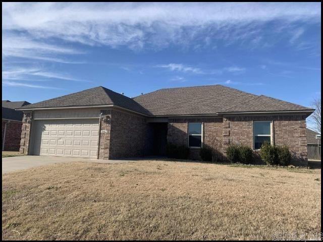 2405 Canterbury Ln - Photo 2 of 24