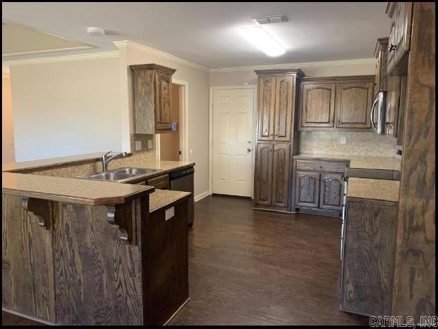 2405 Canterbury Ln - Photo 6 of 24