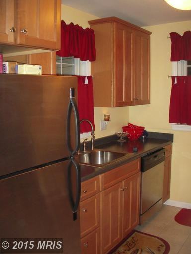 212 Homewood Rd - Photo 2 of 5