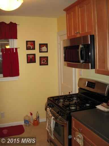 212 Homewood Rd - Photo 3 of 5