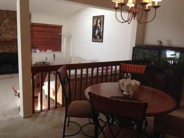 75 Chestnut Way - Photo 3 of 9