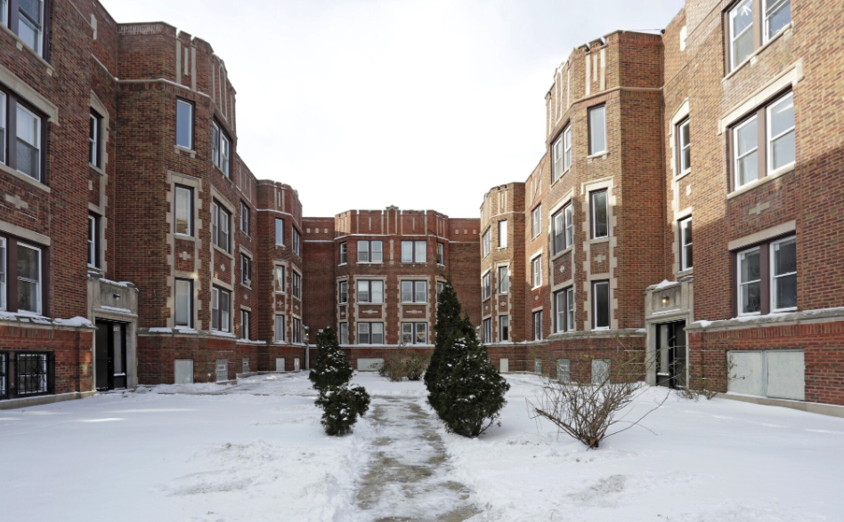 7526-36 S Colfax Ave - Photo 4 of 5