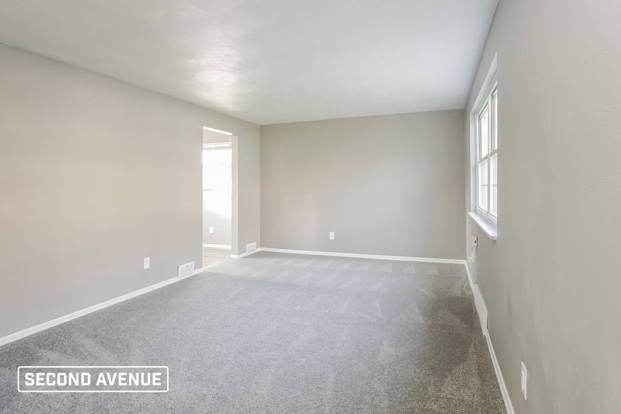 145 Lois Dr - Photo 4 of 25