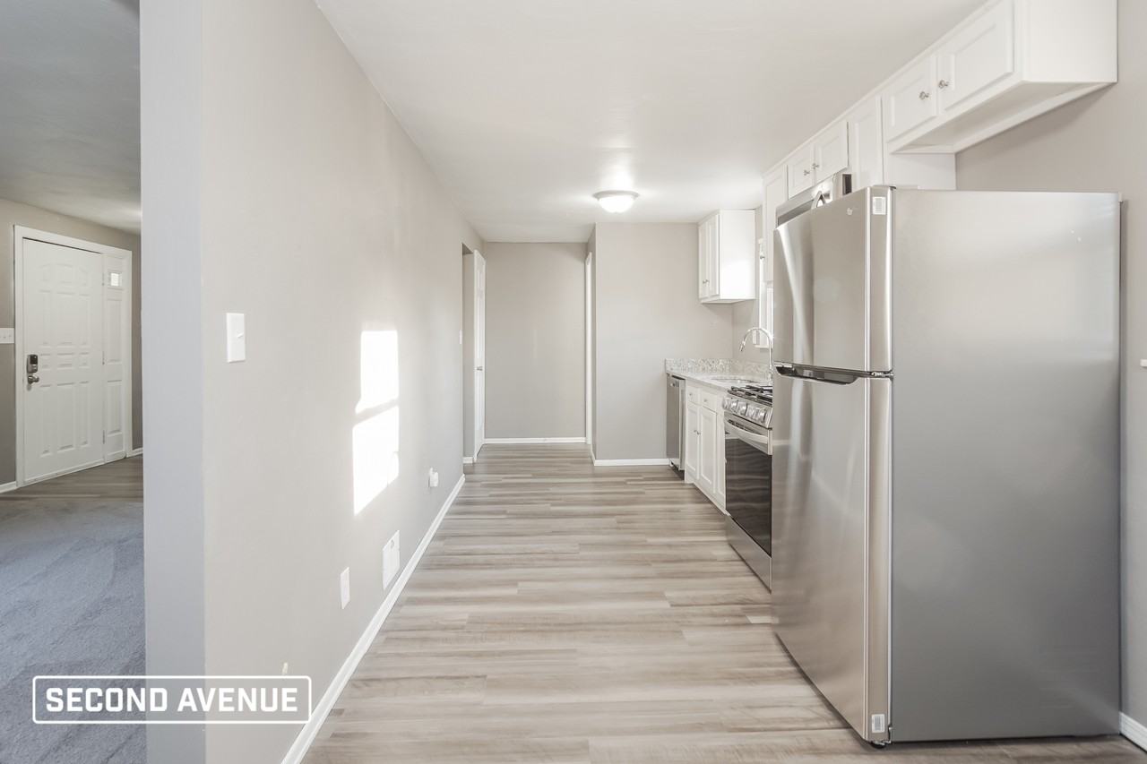 145 Lois Dr - Photo 6 of 25