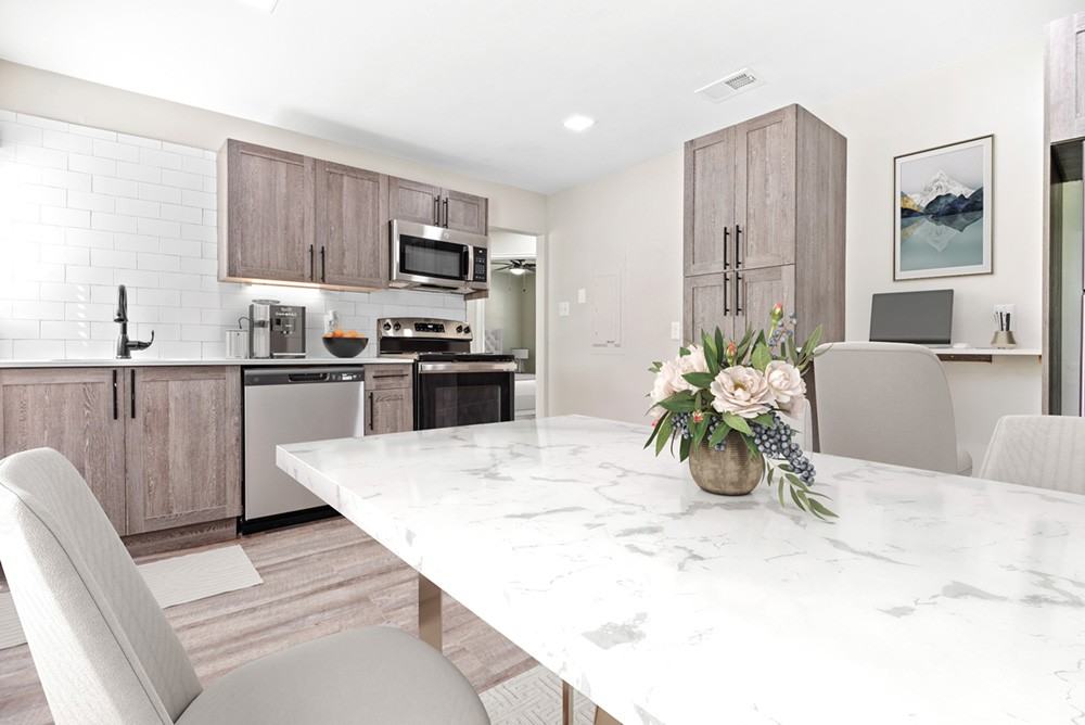 The Duplexes at Victory - Photo 3 of 28