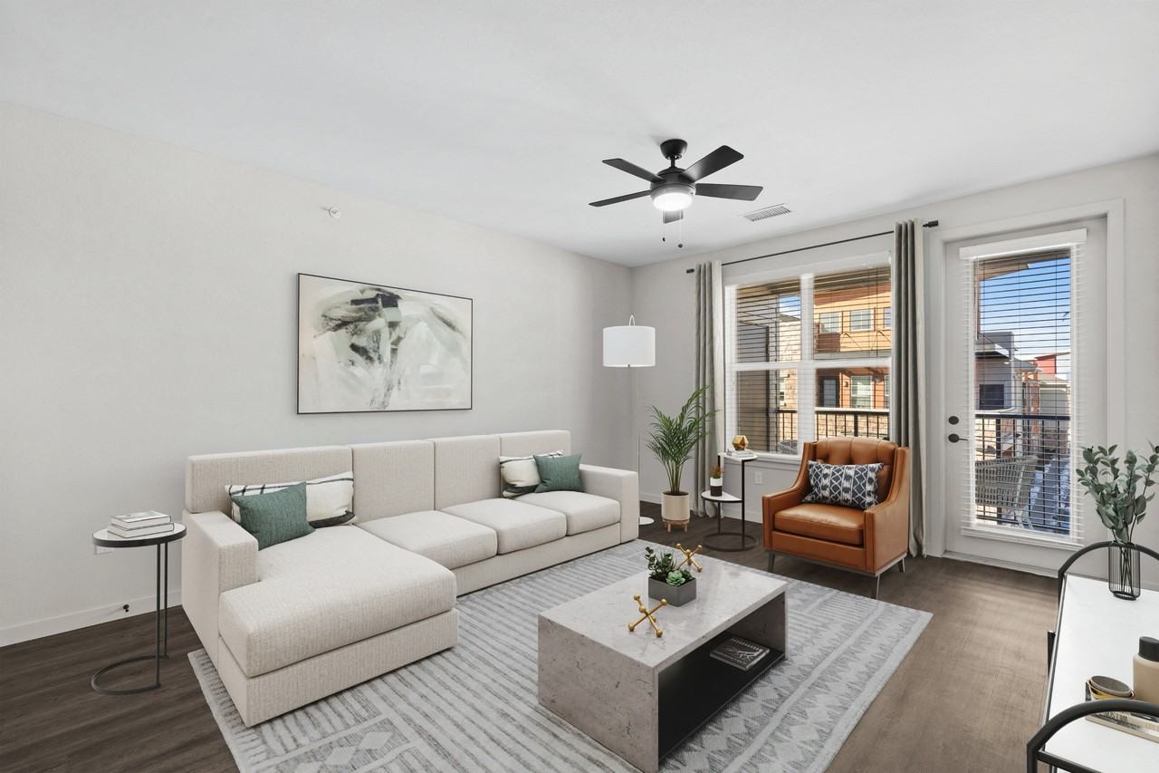 Centro - Photo 6 of 32