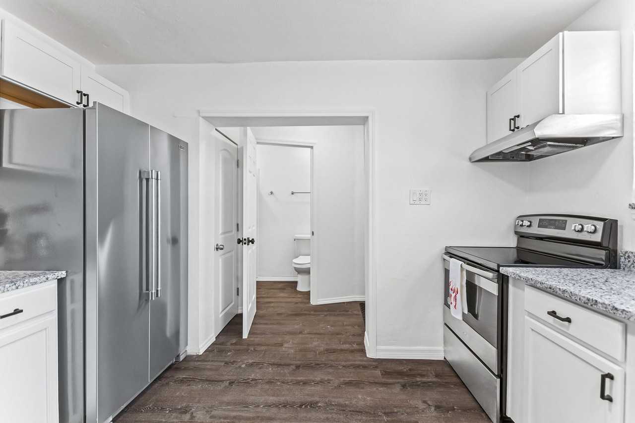 W Lemon St - Photo 3 of 18