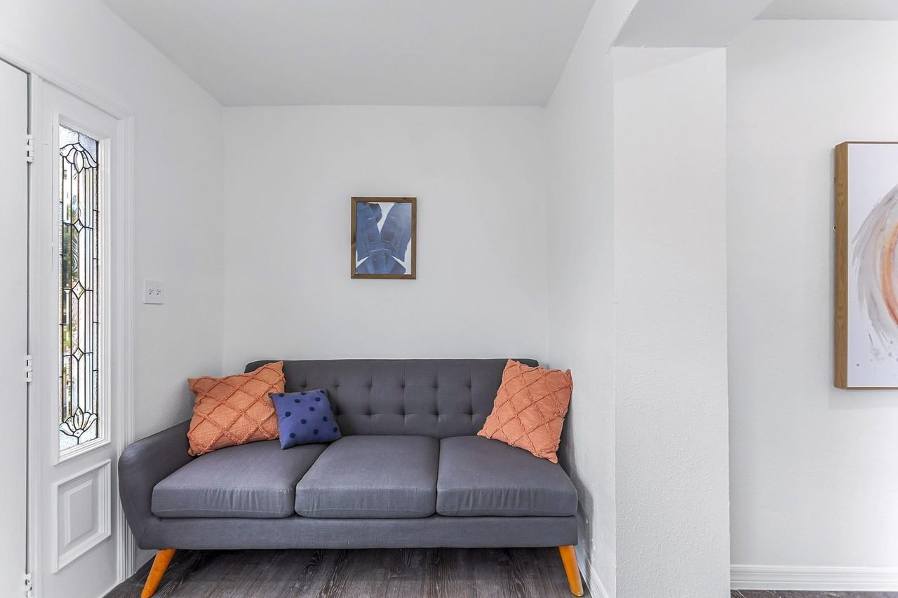 W Lemon St - Photo 4 of 17