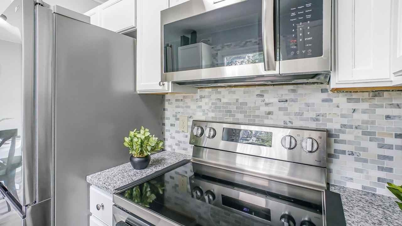 Buttercup Lane - Photo 4 of 14