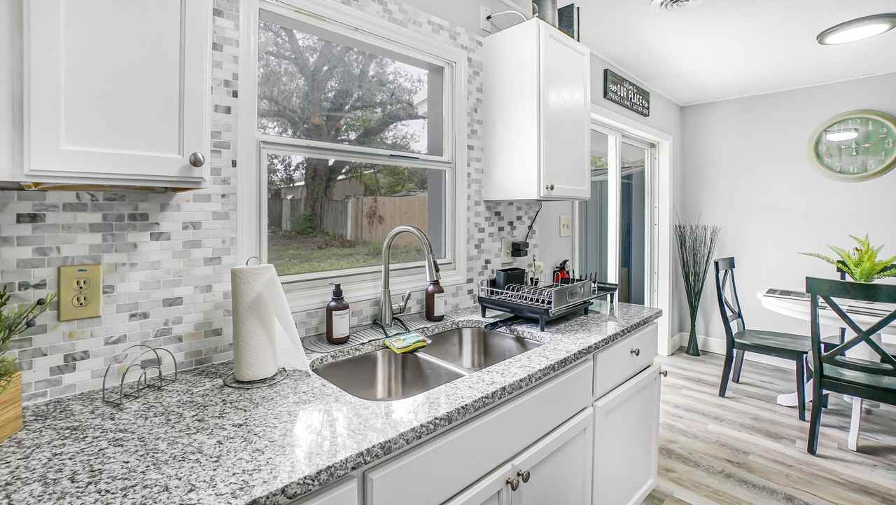 Buttercup Lane - Photo 5 of 14