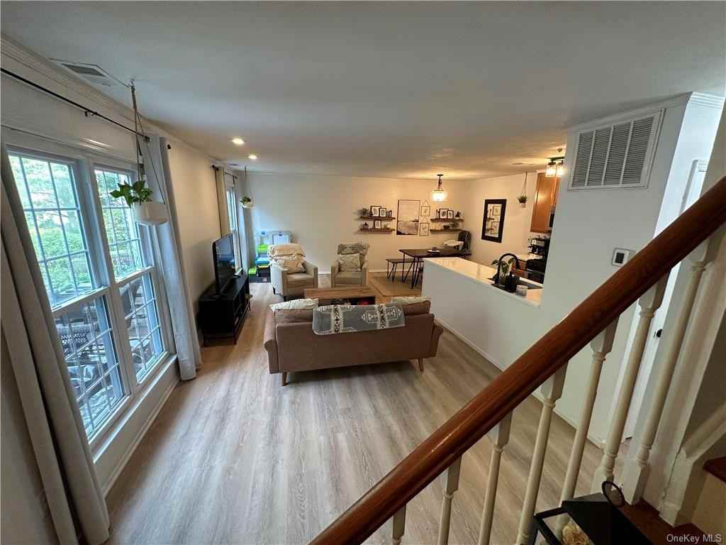 48 Homestead Village Dr - Photo 3 of 28