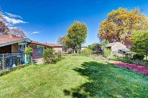 28 Highcourt Crescent - Photo 2 of 11