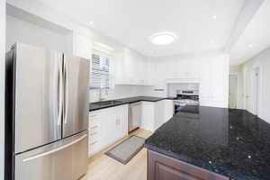 28 Benhur Crescent - Photo 3 of 12