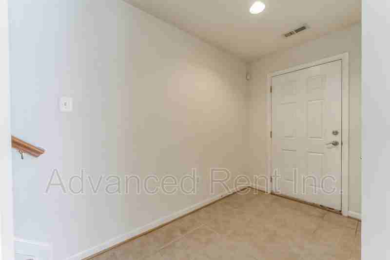 10261 Rutland Round Rd - Photo 2 of 47