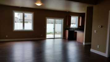 featured image of 1735 Rollman Way
