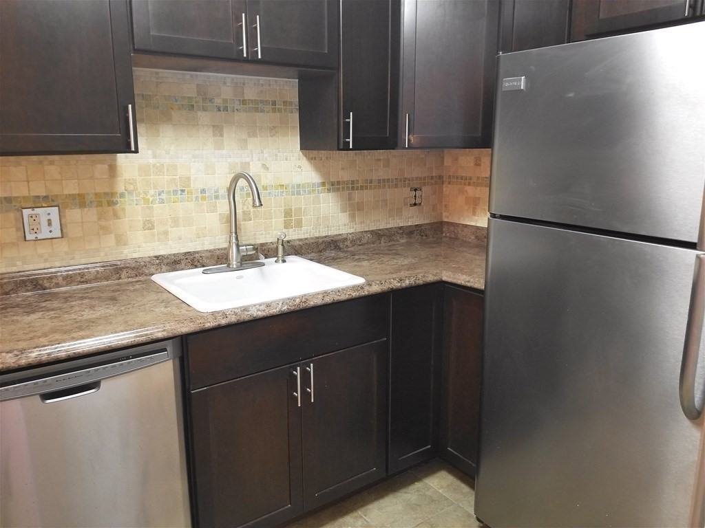 66 Fountain Ln #2 - Photo 2 of 18