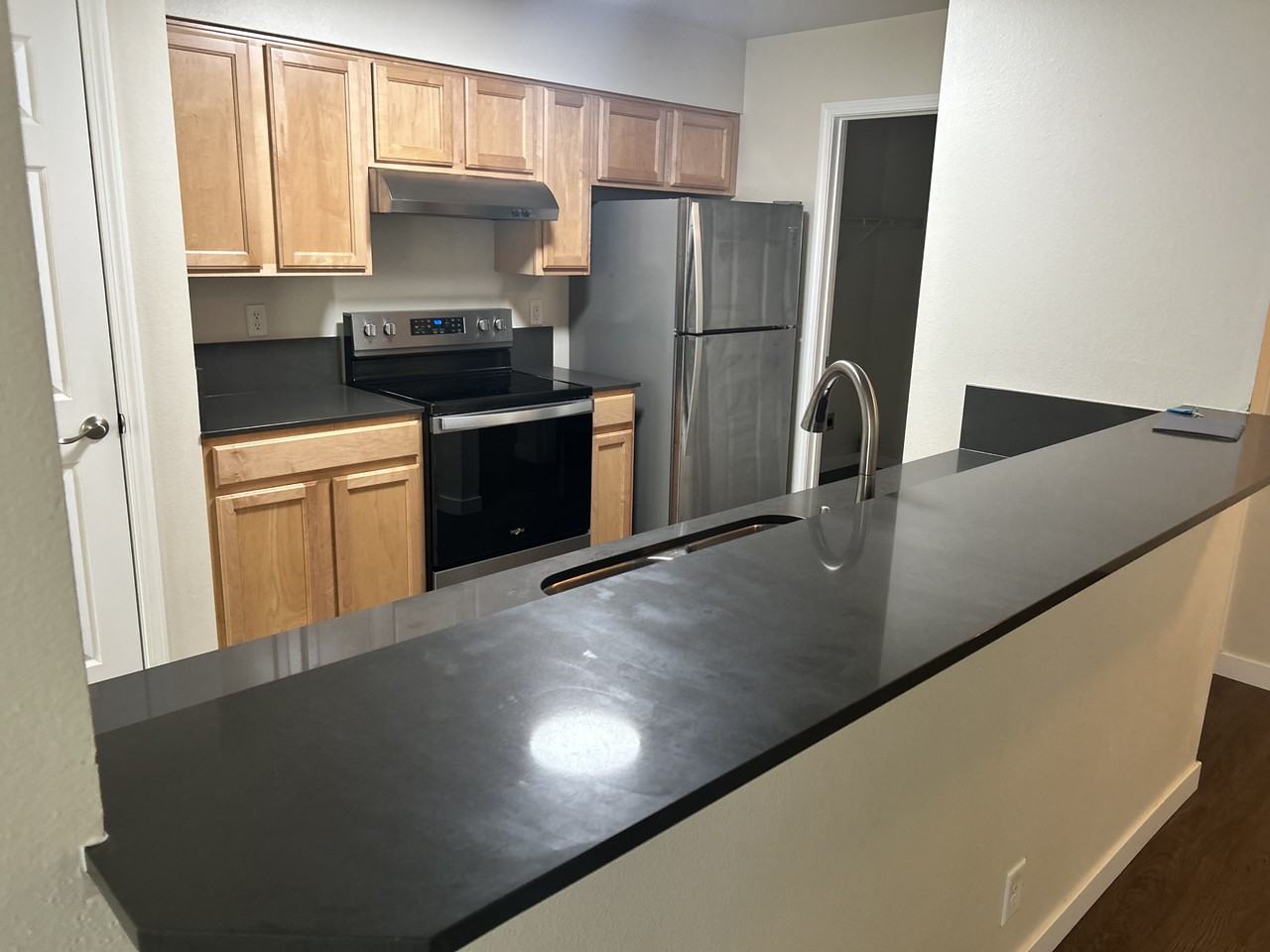 3652 W Taft St #1 - Photo 3 of 13