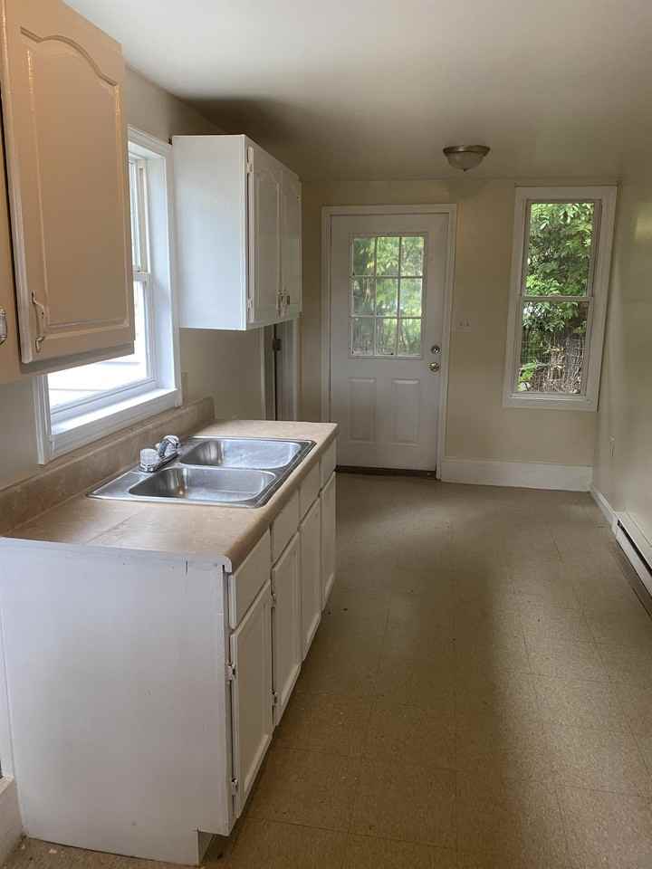 739 Clemmonsville Cir #1 - Photo 2 of 9