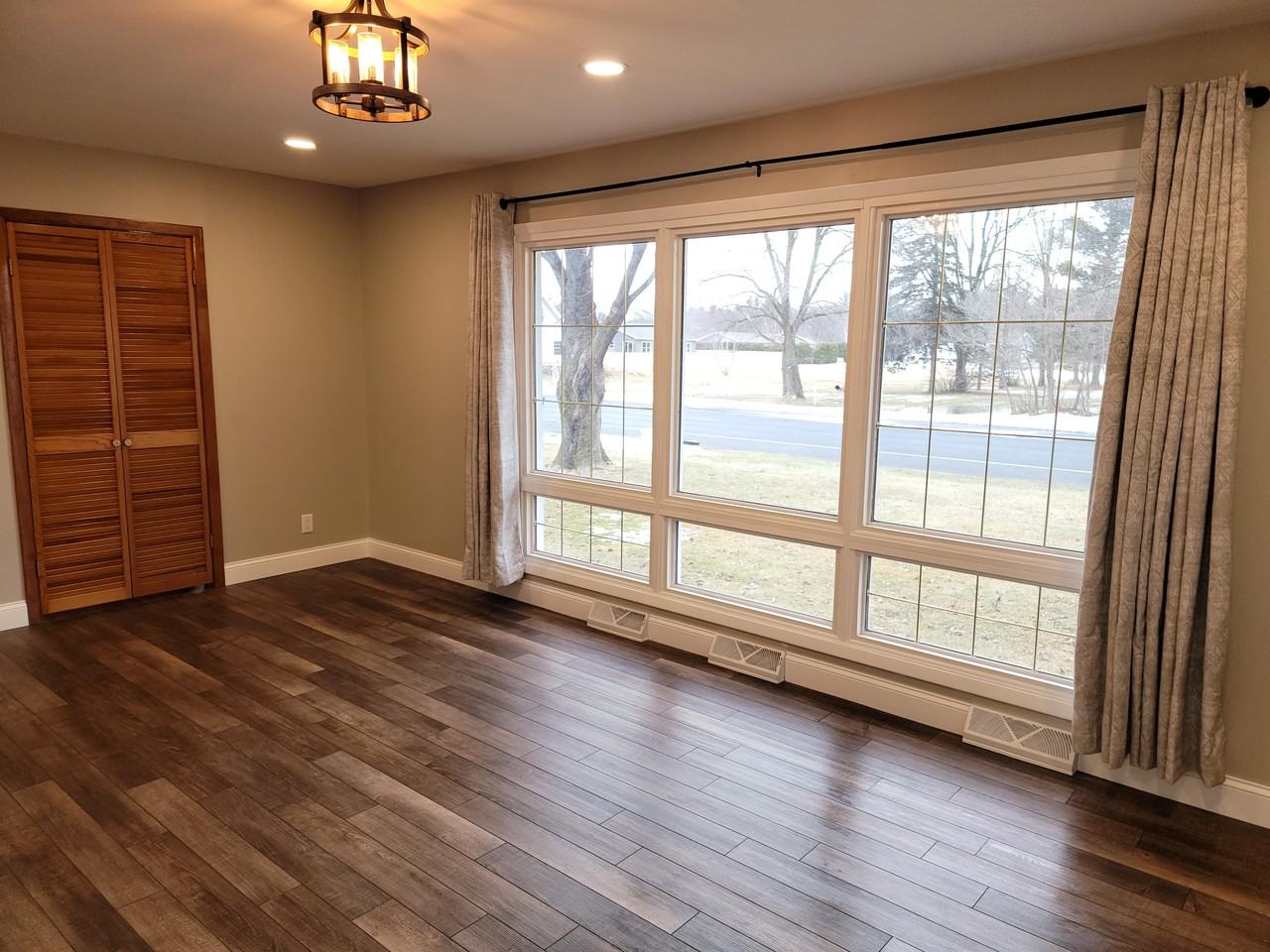 830 Ver Bunker Ave #1 - Photo 5 of 24