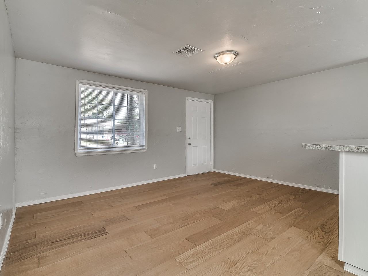 1740 Cherry Ln #1 - Photo 6 of 35