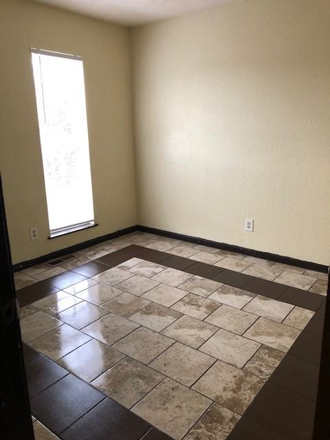 500 Melrose Street #C - Photo 7 of 10