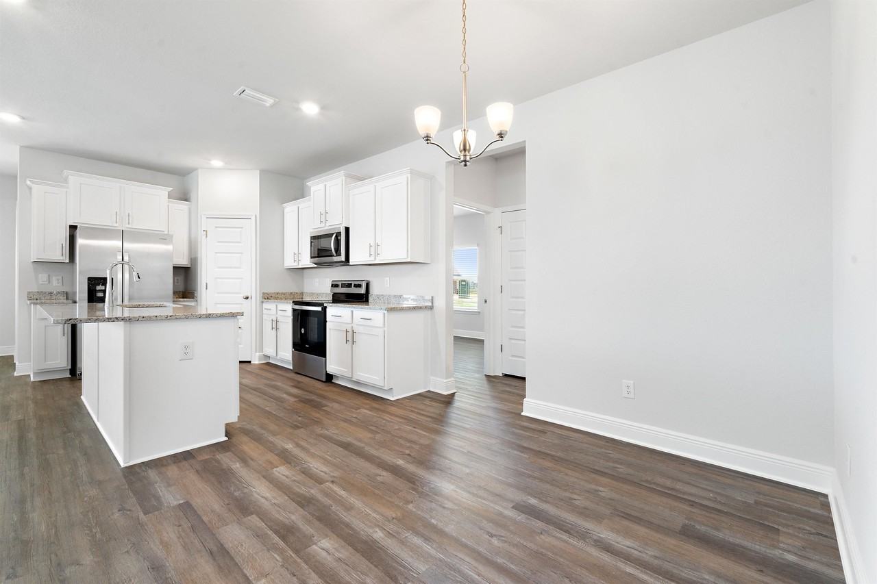13407 Shoshoney Cir #1 - Photo 7 of 25