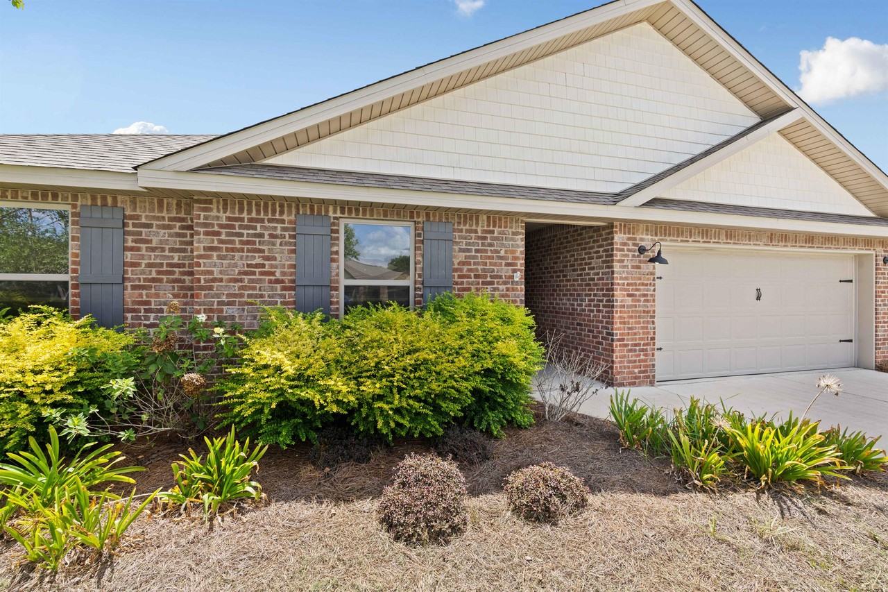 724 Amador Ave #1 - Photo 2 of 21