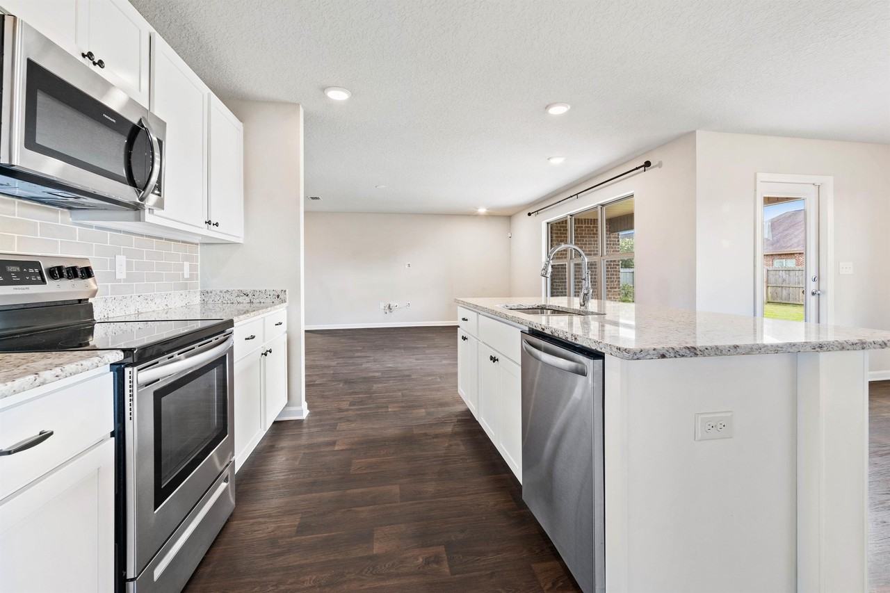 724 Amador Ave #1 - Photo 6 of 21