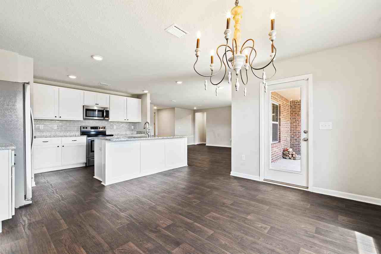 724 Amador Ave #1 - Photo 7 of 21