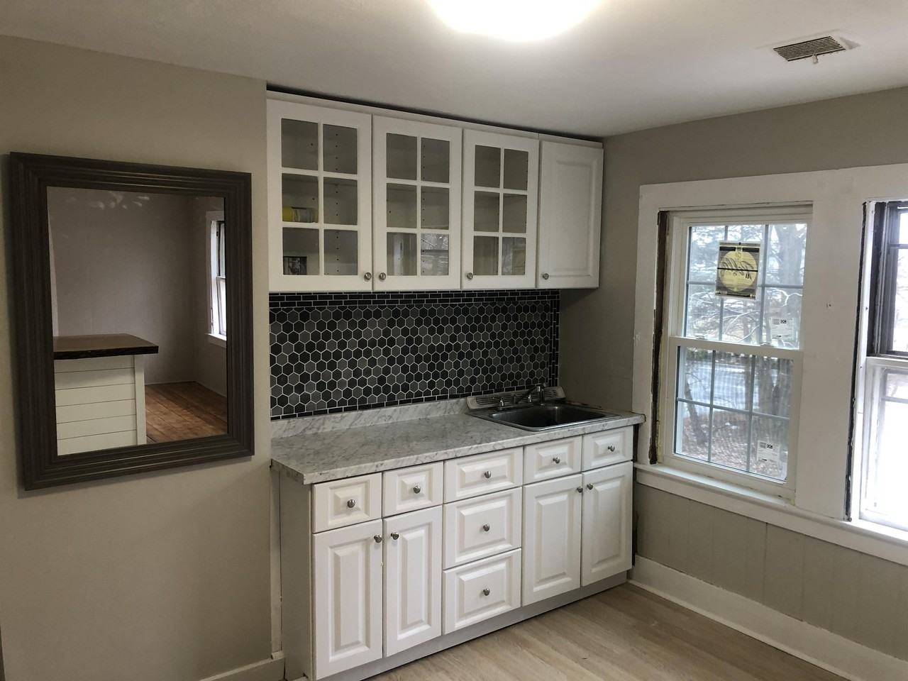 124 Parker St #4 - Photo 3 of 11