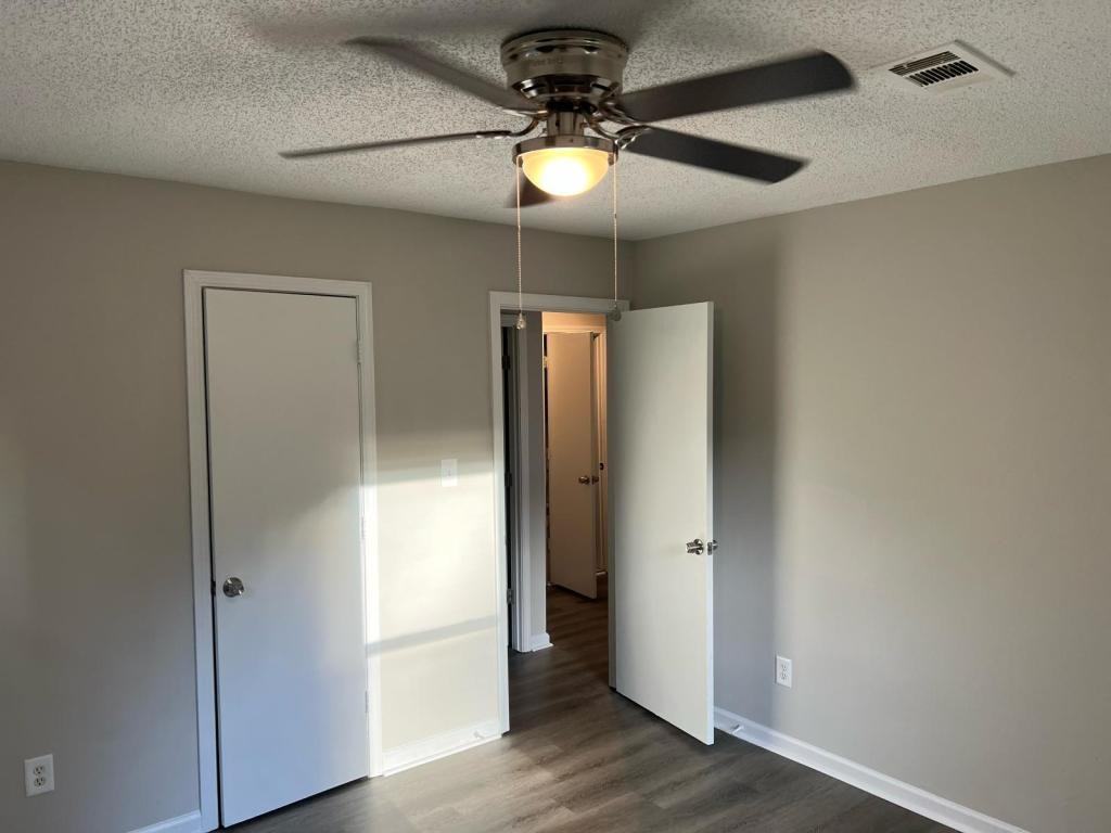 115 Arnold Blvd - Photo 3 of 8