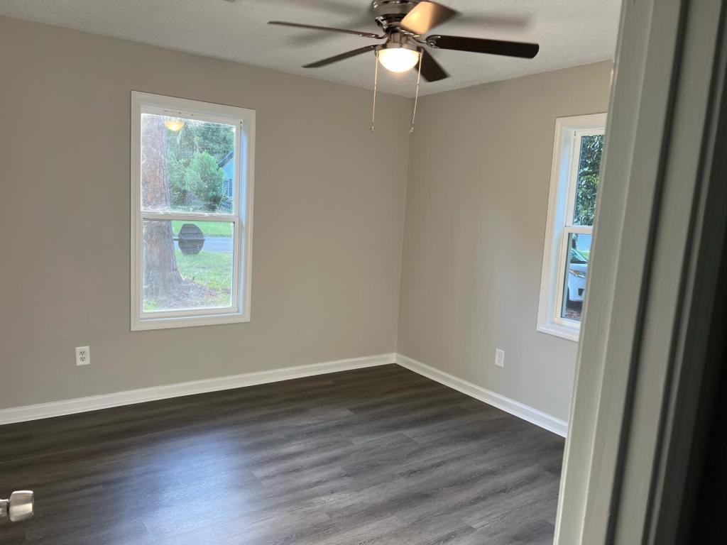 115 Arnold Blvd - Photo 4 of 8