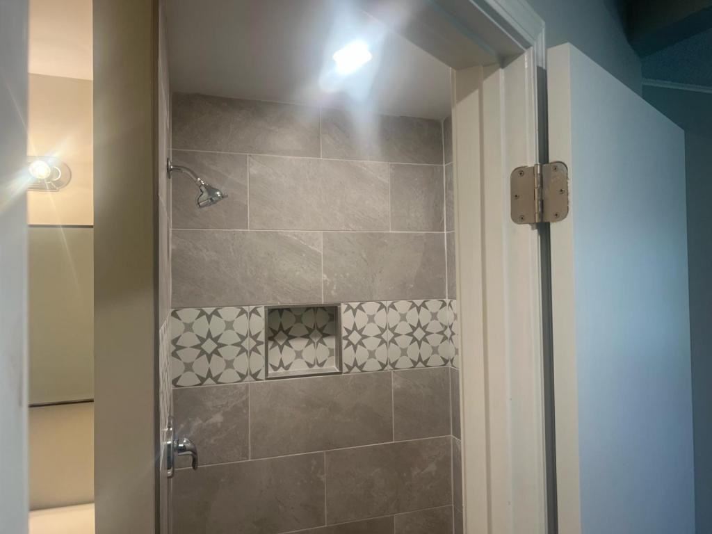 115 Arnold Blvd - Photo 7 of 8