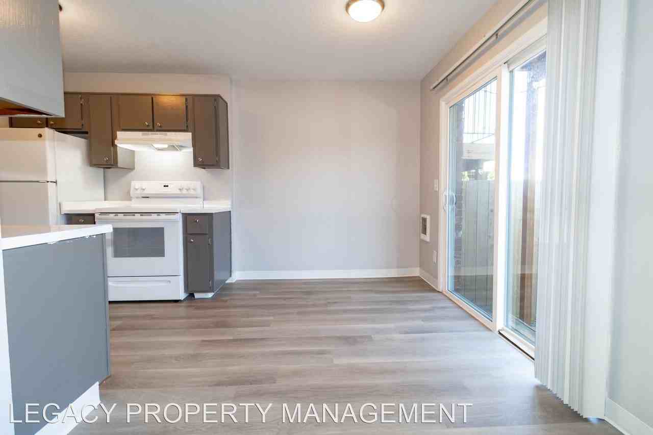 4125 NE 82nd Ave - Photo 3 of 3