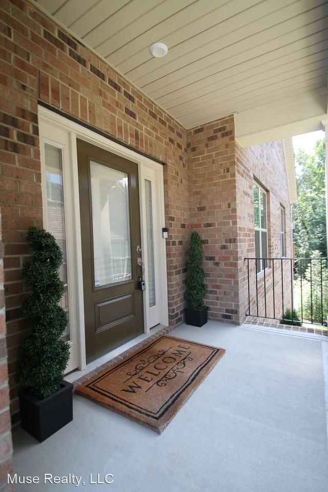 3083 Hartson Pointe Dr - Photo 2 of 50