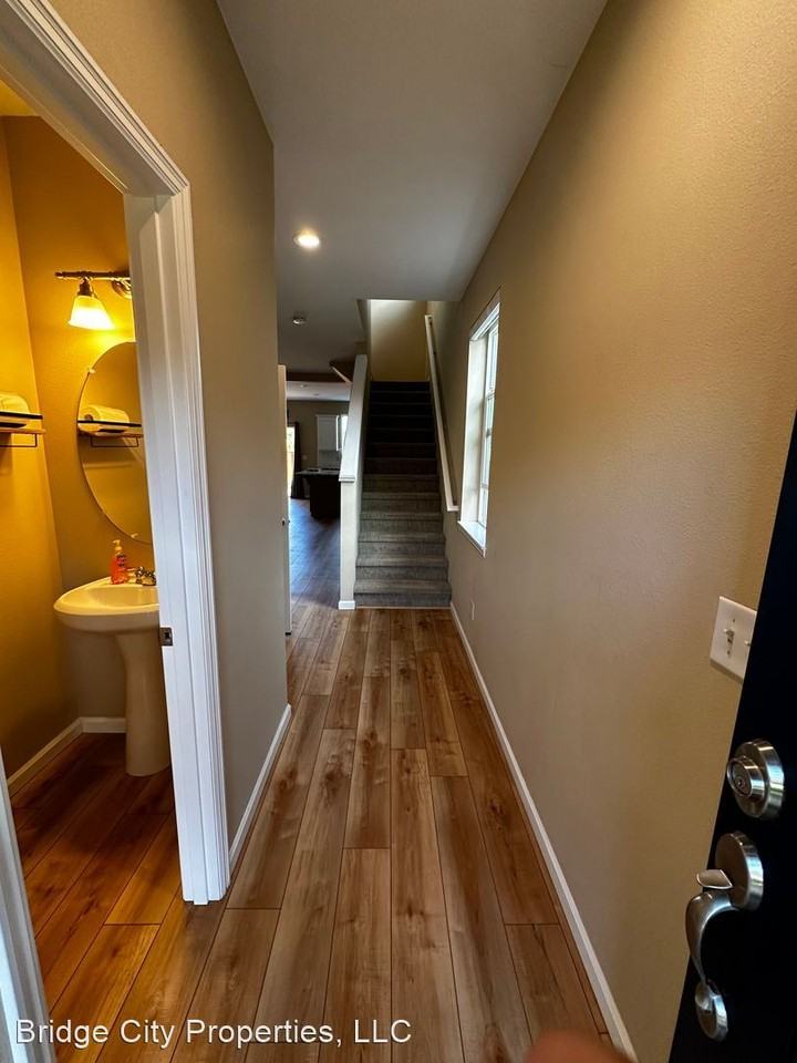 15376 Se Shale Dr - Photo 2 of 40