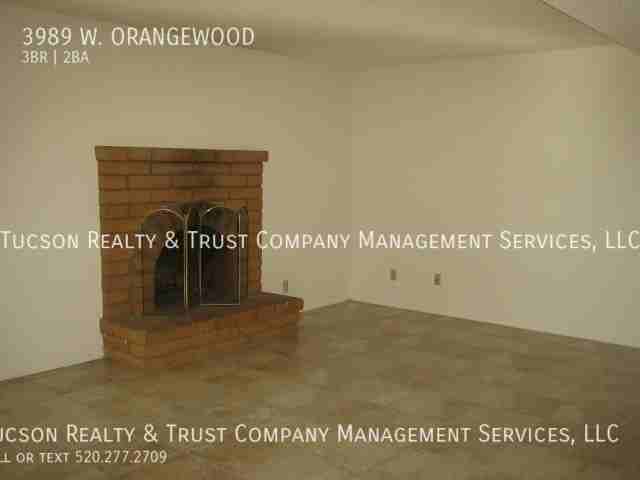 3989 W Orangewood Dr - Photo 3 of 7