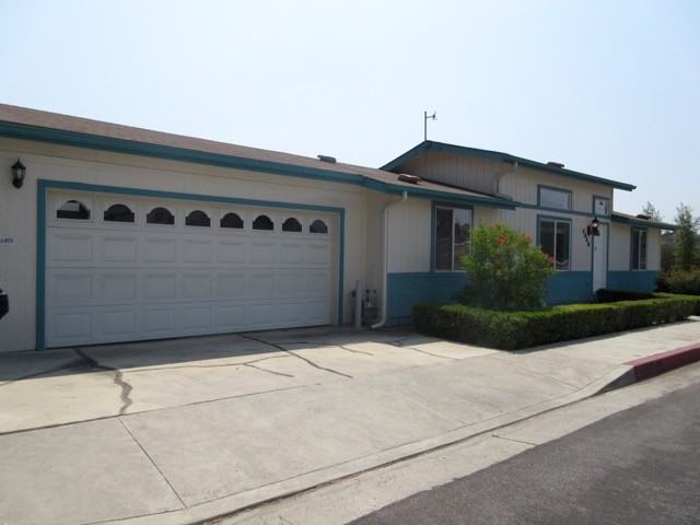 4680 Round Top Dr - Photo 2 of 52