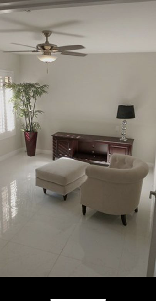 41662 Aventine Ct - Photo 2 of 7