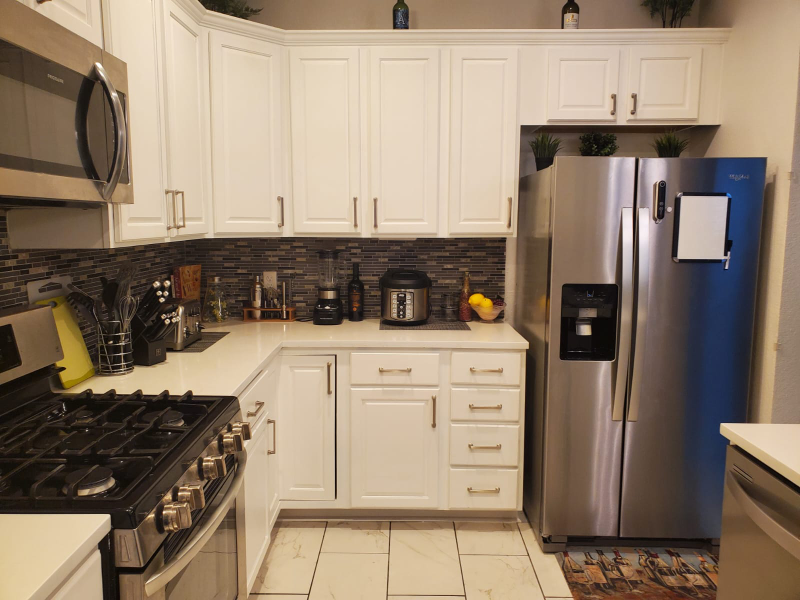 76107 Minot Ave - Photo 3 of 15