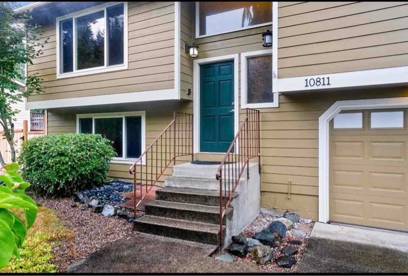 10811 38th Dr Se - Photo 2 of 26