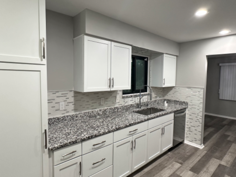 22682 Wmile Rd - Photo 3 of 15